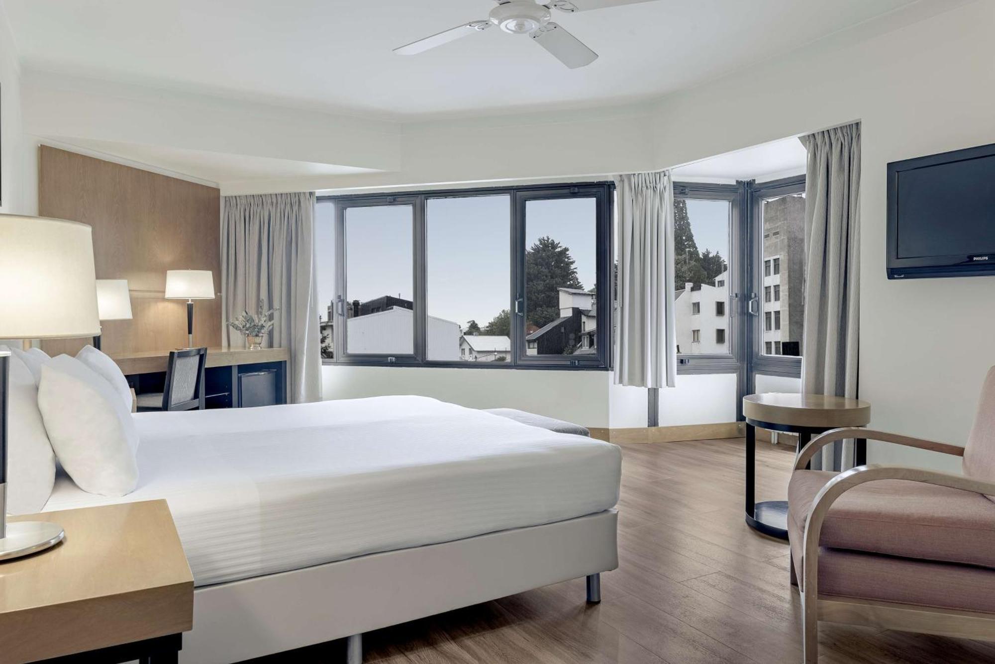 Superior Double or Twin Room,1742638299:JPEG